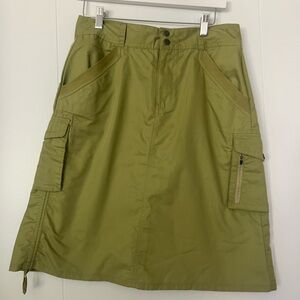 Women’s REI cargo skirt